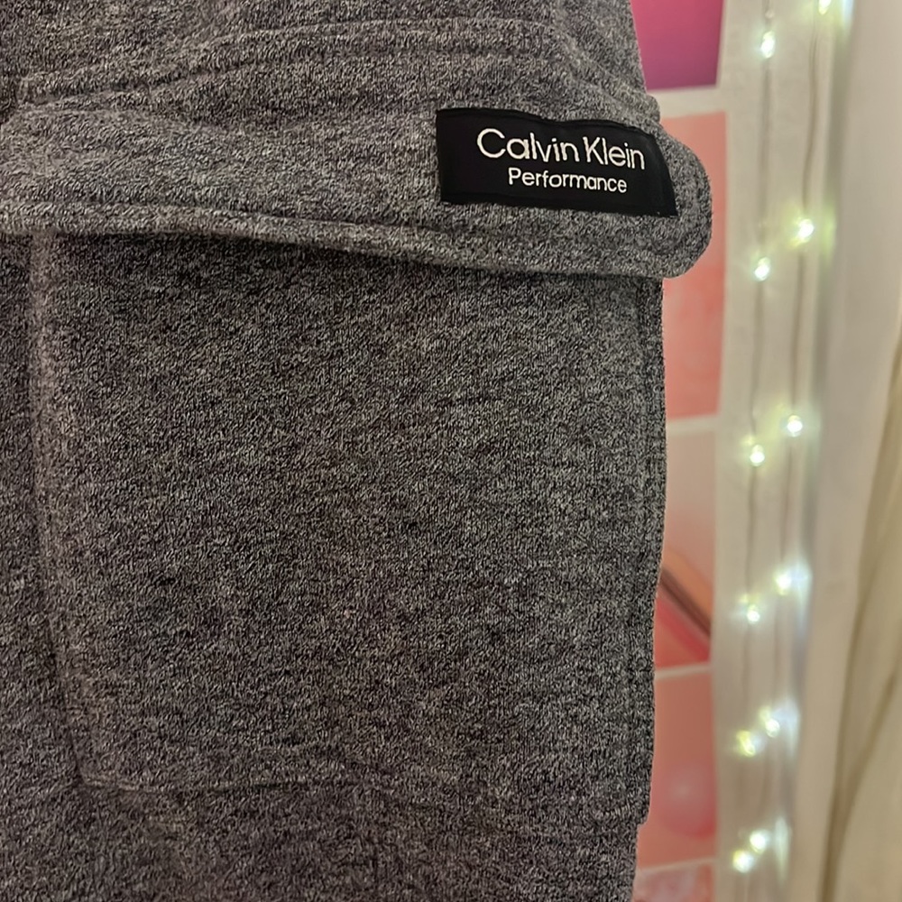 Heathered gray Calvin Klein joggers - Picture 2 of 10